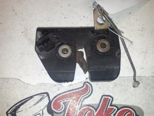 Used Tailgate lock mechanism Volkswagen Golf Price on request offered by Autodemontage Joko B.V.