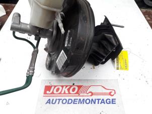 Used Brake servo Peugeot 407 (6D) 2.0 HDiF 16V Price on request offered by Autodemontage Joko B.V.