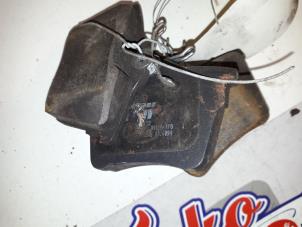 Used Rear brake pad Peugeot 407 (6D) 2.0 HDiF 16V Price on request offered by Autodemontage Joko B.V.