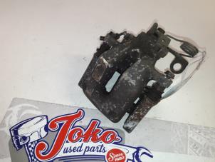 Used Rear brake calliper, left Peugeot 407 (6D) 2.0 HDiF 16V Price on request offered by Autodemontage Joko B.V.