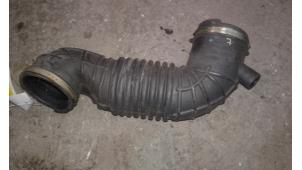Used Air intake hose Ford Mondeo III 2.0 16V Price on request offered by Autodemontage Joko B.V.