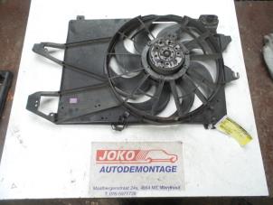 Usagé Moto ventilateur Ford Mondeo III 2.0 16V Prix sur demande proposé par Autodemontage Joko B.V.