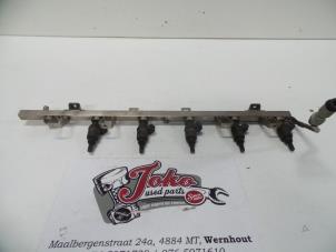 Used Fuel injector nozzle BMW 3 serie (E46/2C) 320 Ci 24V Price on request offered by Autodemontage Joko B.V.