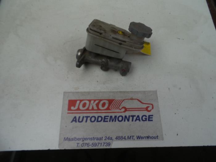 Gebrauchte Hauptbremszylinder Hyundai Getz 1.5 CRDi 16V Preis auf Anfrage angeboten von Autodemontage Joko B.V.