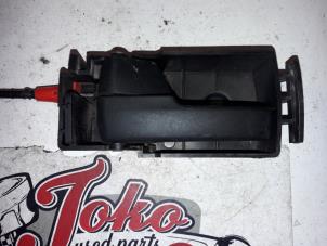 Used Door handle 2-door, left Ford Transit Connect 1.8 Tddi Price on request offered by Autodemontage Joko B.V.