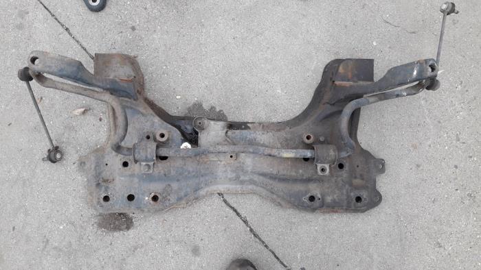 Used Subframe Ford Transit Connect 1.8 Tddi Price on request offered by Autodemontage Joko B.V.