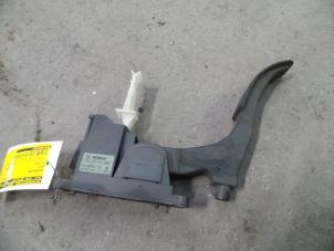 Used Accelerator pedal Seat Toledo (1M2) 1.9 TDI 110 Price on request offered by Autodemontage Joko B.V.