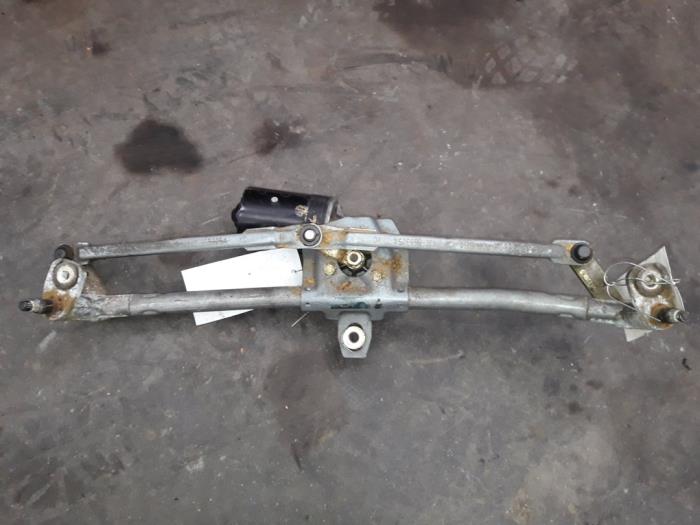 Wiper mechanism from a Seat Leon (1M1) 1.8 20V 2000