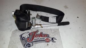 Used Front seatbelt, left Mercedes 190 (W201) 2.0 E Price on request offered by Autodemontage Joko B.V.