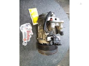 Used Air conditioning pump Mercedes 190 (W201) 2.0 E Price on request offered by Autodemontage Joko B.V.