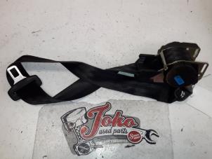 Used Rear seatbelt, right Skoda Fabia (6Y5) 1.2 HTP Price on request offered by Autodemontage Joko B.V.