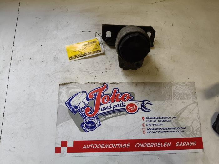Usagé Support moteur Ford Ka I 1.6i SportKa Prix sur demande proposé par Autodemontage Joko B.V.