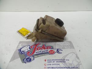 Used Power steering fluid reservoir Citroen Berlingo 2.0 HDi 90 Price on request offered by Autodemontage Joko B.V.