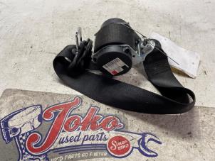 Used Rear seatbelt, left Opel Astra H SW (L35) 1.7 CDTi 16V Price on request offered by Autodemontage Joko B.V.
