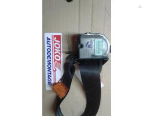 Used Rear seatbelt, left Ssang Yong Rexton 2.7 CRDi Price on request offered by Autodemontage Joko B.V.