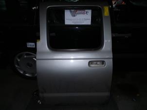 Usagé Portière 4portes arrière gauche Nissan King Cab/Pickup 4x4 (D22) 2.5 dCi 16V Prix sur demande proposé par Autodemontage Joko B.V.