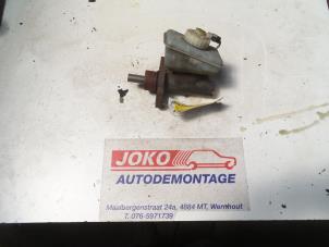 Used Master cylinder Saab 9-3 I (YS3D) 2.0,S 16V Price on request offered by Autodemontage Joko B.V.