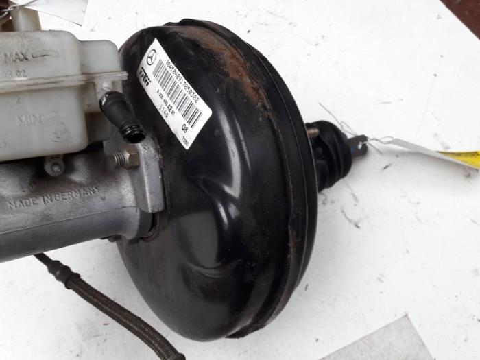 Usagé Servo frein Mercedes A (W168) 1.7 A-160 CDI 16V Prix sur demande proposé par Autodemontage Joko B.V.