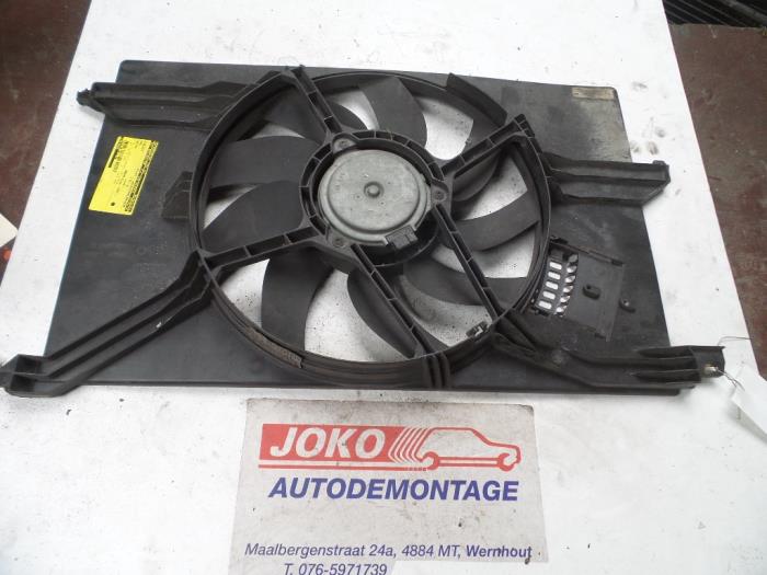 Używane Wentylator Opel Vectra C 1.8 16V Cena na żądanie oferowane przez Autodemontage Joko B.V.