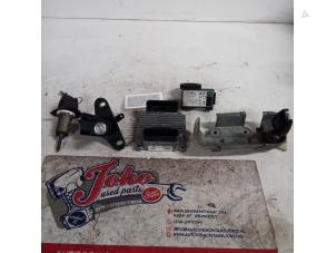 Used Set of cylinder locks (complete) Opel Astra G Caravan (F35) 1.6 16V Price on request offered by Autodemontage Joko B.V.