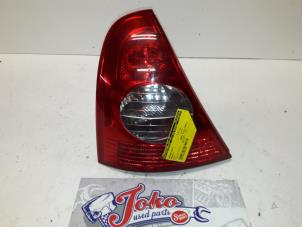 Used Taillight, left Renault Clio II Societe (SB) 1.5 dCi 65 Price on request offered by Autodemontage Joko B.V.
