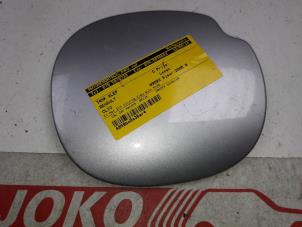 Used Tank cap cover Renault Clio II Societe (SB) 1.5 dCi 65 Price on request offered by Autodemontage Joko B.V.