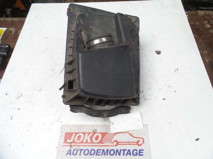 Begagnade Luftfilterhus Opel Zafira (M75) 1.9 CDTI Pris på förfrågan erbjuds av Autodemontage Joko B.V.