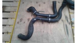 Intercooler Schlauch van een Citroën C5 II Break (RE) 1.6 HDiF 16V 2005