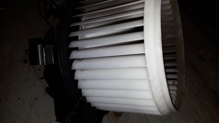 Ventilateur chauffage d'un Fiat Stilo (192A/B) 1.4 16V 2004