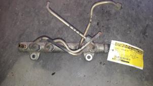 Used Diesel fuel line set Opel Movano 2.5 DTI Price on request offered by Autodemontage Joko B.V.