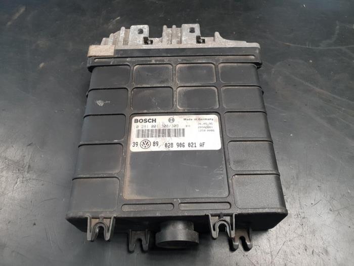Used Engine management computer Volkswagen Golf III (1H1) 1.9 TDI Price on request offered by Autodemontage Joko B.V.