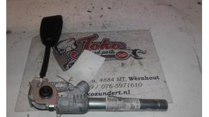 Used Seatbelt tensioner, left Opel Corsa D 1.0 Price on request offered by Autodemontage Joko B.V.