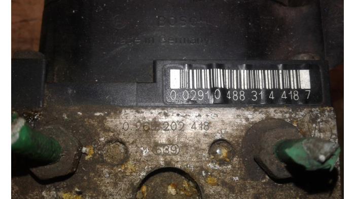 Usagé Bloc ABS Peugeot 607 (9D/U) 2.2 HDi 16V FAP Prix sur demande proposé par Autodemontage Joko B.V.