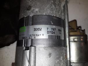 Anlasser van een BMW 3 serie (E46/4) 318d 16V 2004