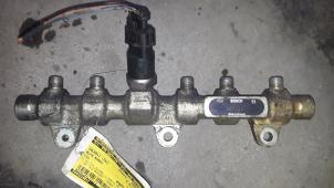 Used Fuel injector nozzle Alfa Romeo 156 (932) 1.9 JTD Price on request offered by Autodemontage Joko B.V.