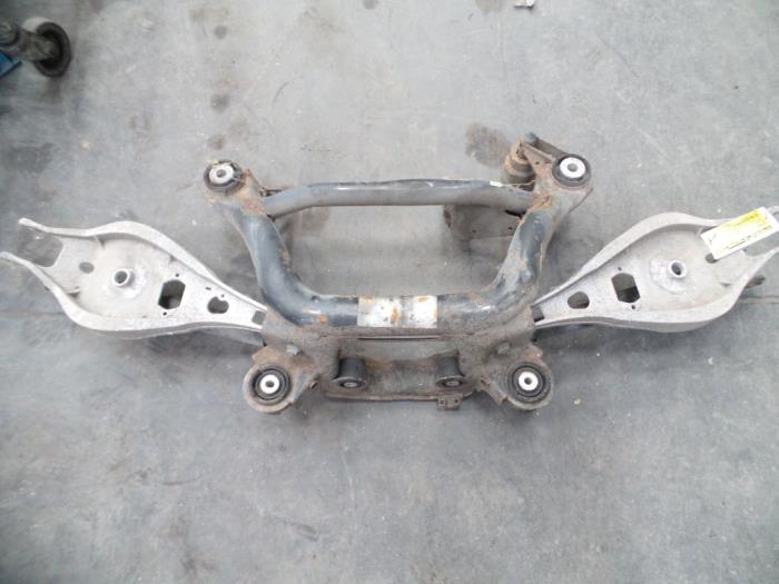 Used Subframe BMW 3 serie (E46/4) 318d 16V Price on request offered by Autodemontage Joko B.V.