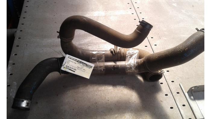 Gebrauchte Intercooler Schlauch Skoda Fabia (6Y2) 1.4 TDI 80 Preis auf Anfrage angeboten von Autodemontage Joko B.V.