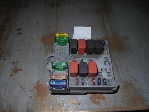 Used Fuse box Fiat Stilo (192A/B) 1.2 16V 3-Drs. Price on request offered by Autodemontage Joko B.V.