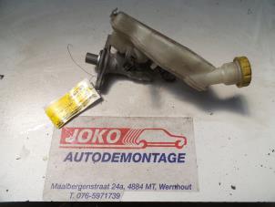Używane Glówny cylinder hamulcowy Peugeot 207/207+ (WA/WC/WM) 1.4 16V Cena na żądanie oferowane przez Autodemontage Joko B.V.