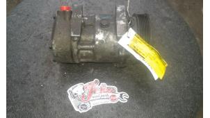 Used Air conditioning pump Renault Espace (JE) 2.0i RTE,RXE Price on request offered by Autodemontage Joko B.V.