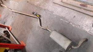Used Exhaust central + rear silencer Renault Clio III (BR/CR) 1.5 dCi 70 Price on request offered by Autodemontage Joko B.V.
