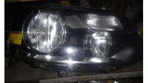 Used Headlight, right Volkswagen Transporter T5 2.0 TDI BlueMotion Price on request offered by Autodemontage Joko B.V.