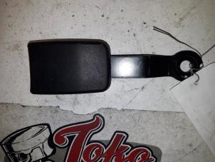 Used Front seatbelt buckle, left Mercedes Vito (638.0) 2.3 110D Price on request offered by Autodemontage Joko B.V.