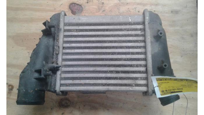 Intercooler Audi A4 (B6), 2000 / 2005 2.5 TDI 24V, Berline, 4 portes, Diesel, 2.496cc, 120kW (163pk), FWD, BFC, 2002-07 / 2003-05, 8E2 (Occasion)