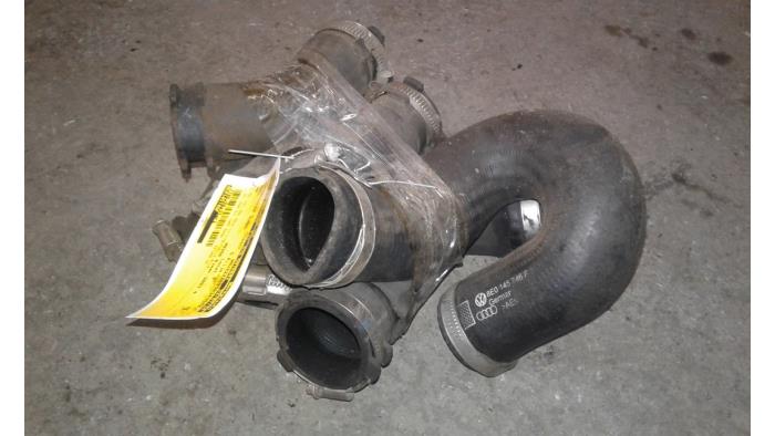 Usagé Tuyau intercooler Audi A4 (B6) 2.5 TDI 24V Prix sur demande proposé par Autodemontage Joko B.V.
