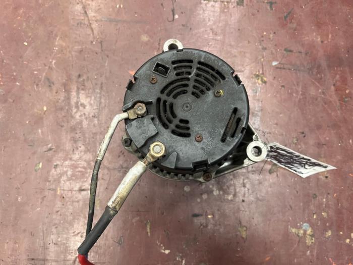 Begagnade Dynamo Mercedes C (W202) 1.8 C-180 16V Pris på förfrågan erbjuds av Autodemontage Joko B.V.