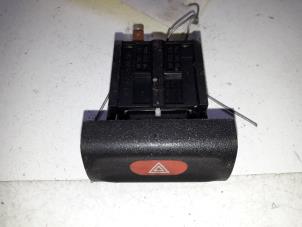 Used Panic lighting switch Opel Vectra B (36) 1.6 16V Ecotec Price on request offered by Autodemontage Joko B.V.