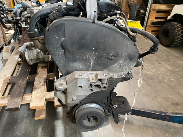Silnik z Volkswagen Golf IV (1J1) 1.9 SDI 1998