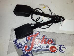 Used Front seatbelt buckle, left Citroen C4 Berline (LC) 1.6 HDi 16V Price on request offered by Autodemontage Joko B.V.