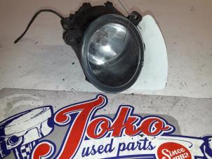 Used Spotlight, right Ford Mondeo III 2.0 TDdi 90 16V Price on request offered by Autodemontage Joko B.V.